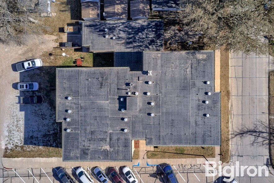 More Photos Of 130 S 5th St, Hebron Apartments For Sale