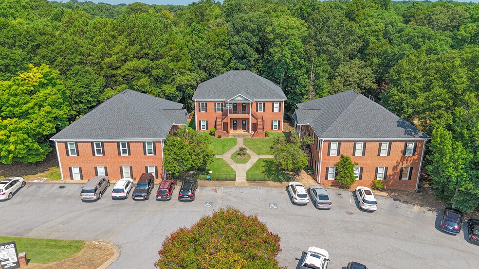 More Photos Of 3722 Atlanta Hwy, Athens Office For Sale