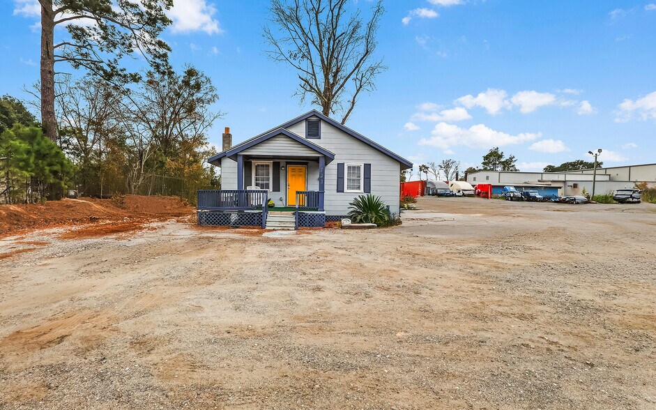 More Photos Of 123 Beasley Rd, Savannah Industrial For Sale