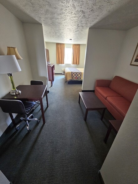 More Photos Of 305 Highway 183, Alma Hotel For Sale