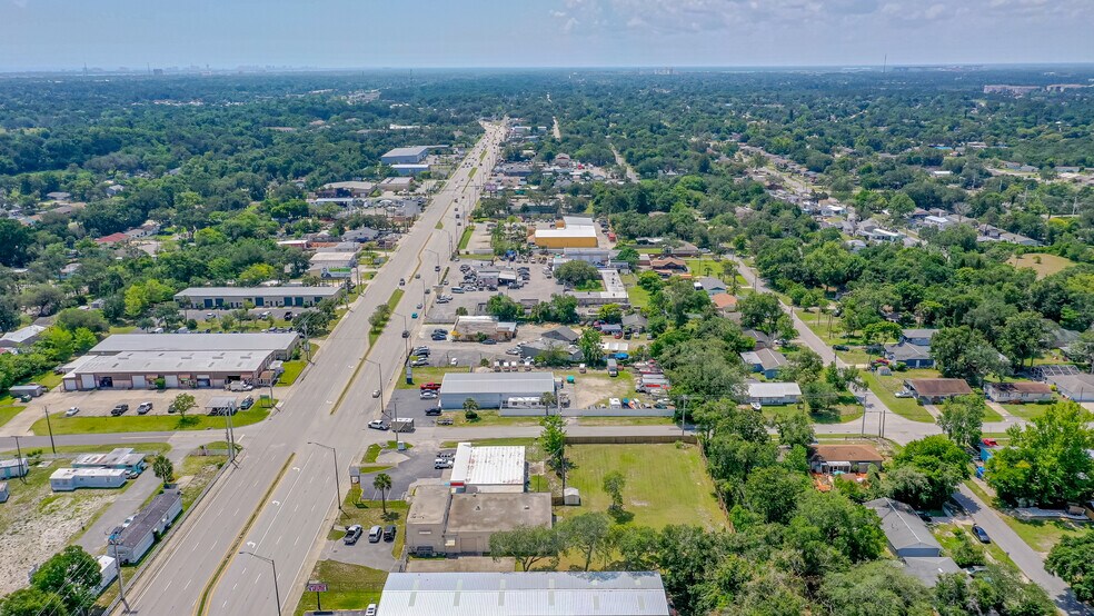 More Photos Of 974 S Nova Rd, Ormond Beach Industrial For Sale