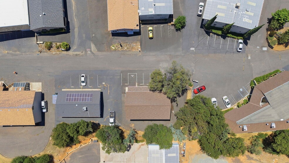 More Photos Of 19468 Village Dr, Sonora Office For Sale