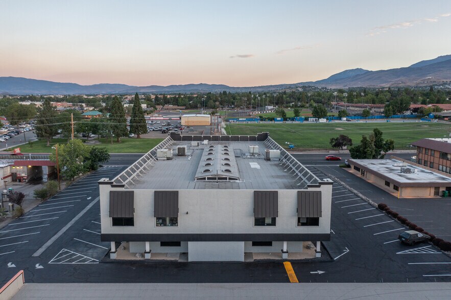 More Photos Of 255 W Moana Ln, Reno Loft Creative Space For Lease