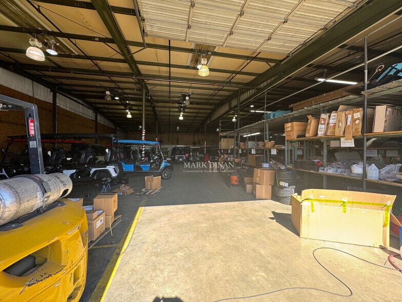 More Photos Of 3024 Messer Airport Hwy hwy, Birmingham Warehouse For Lease