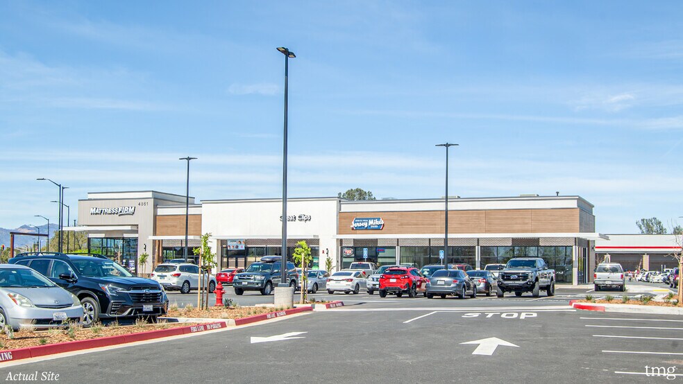 More Photos Of 4861 Bechelli Ln, Redding Freestanding For Sale