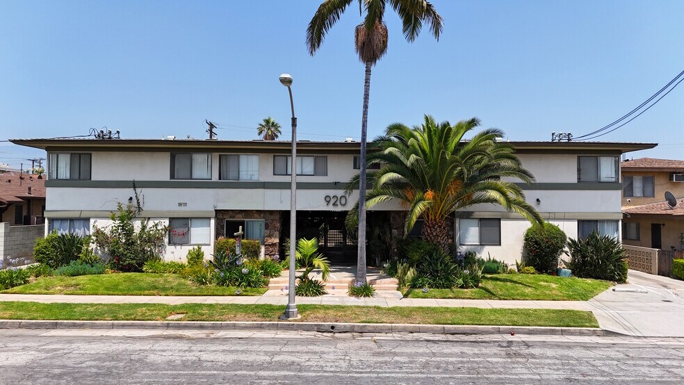 More Photos Of 920 N 1st, Alhambra Apartments For Sale