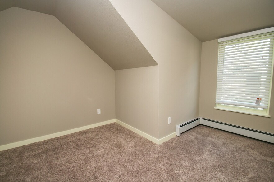 More Photos Of 1806 17th St, Boulder Apartments For Sale