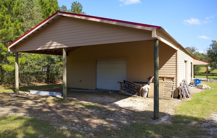 More Photos Of 16259 FM 149, Montgomery Light Manufacturing For Sale