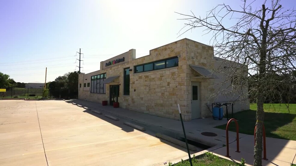 More Photos Of 6111 N FM 620, Austin Daycare Center For Lease