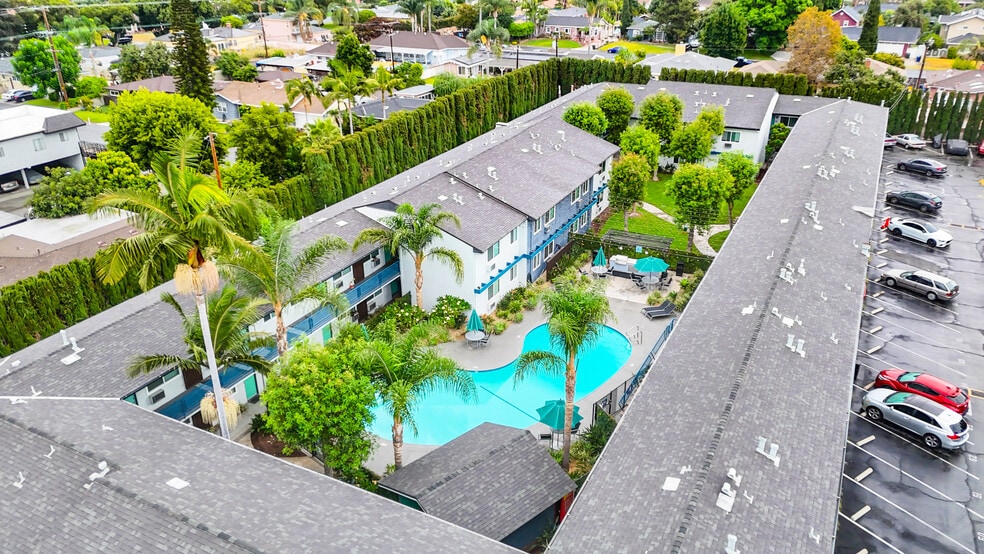 More Photos Of 8222 Rosemead Blvd, Pico Rivera Apartments For Sale