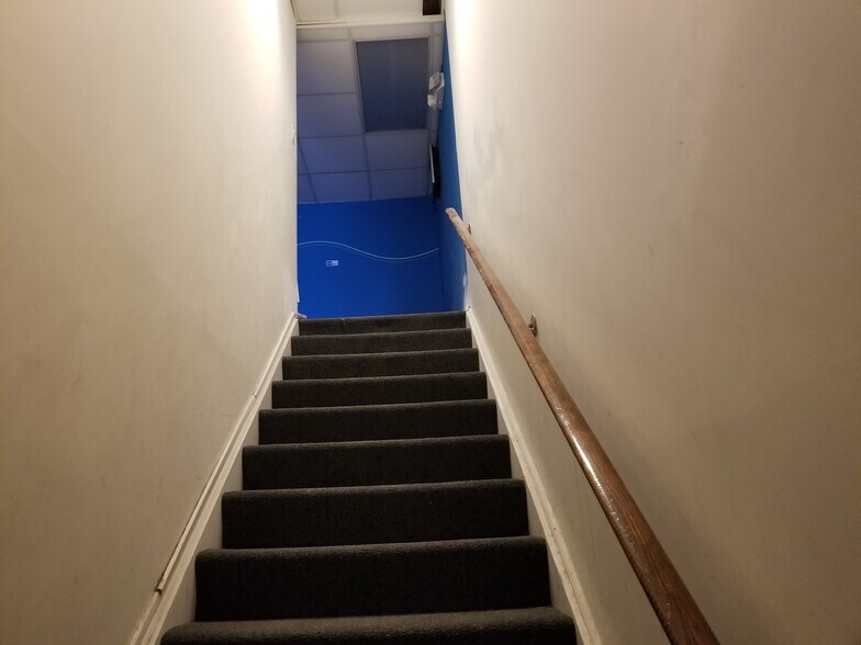 More Photos Of 4700 Stamp Rd, Marlow Heights General Retail For Lease