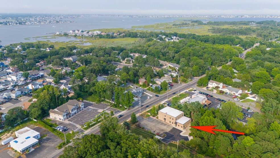 More Photos Of 253 Mantoloking Rd, Brick Apartments For Sale