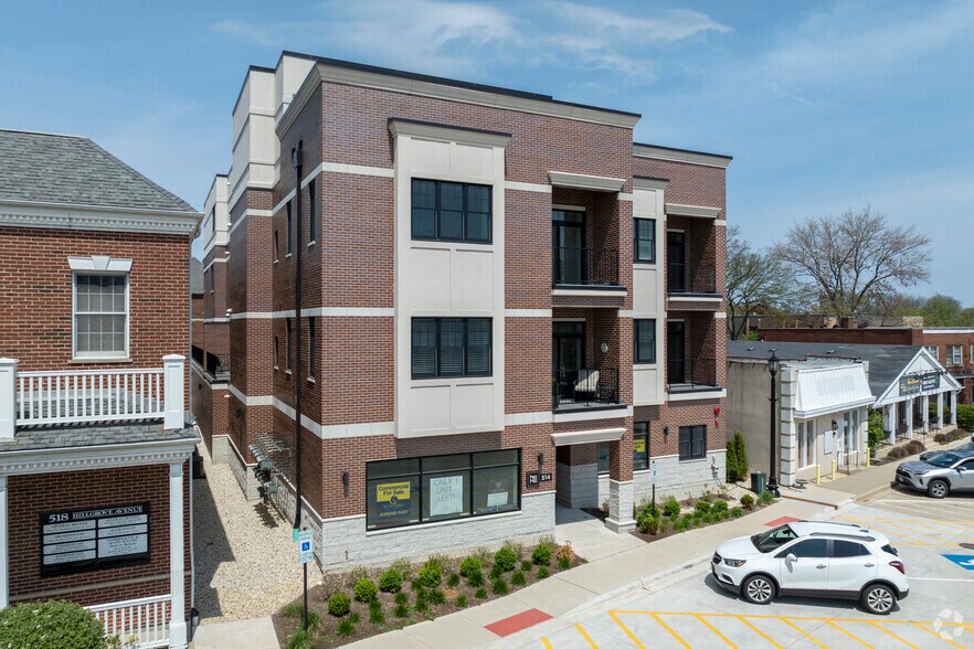 More Photos Of 514 Hillgrove Ave, Western Springs Apartments For Sale