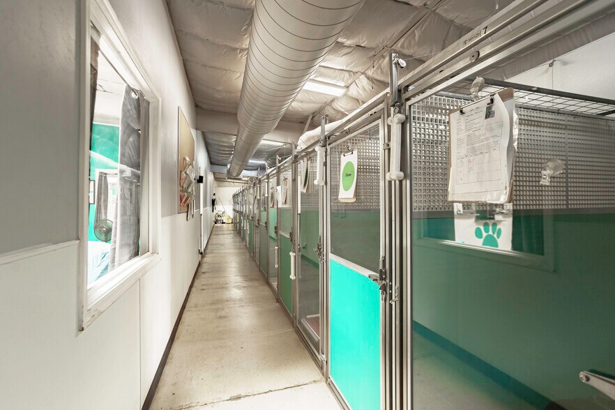 More Photos Of 1601 Wardle rd, Sierra Vista Specialty For Sale