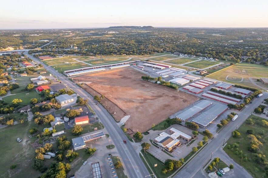More Photos Of 1716 Morgan st, Granbury Land For Sale