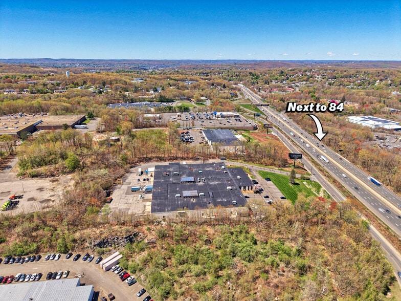 More Photos Of 562 Captain Neville Dr, Waterbury Manufacturing For Lease
