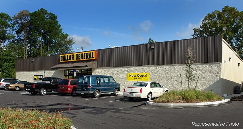 More Photos Of 819 K St, Alexander City Freestanding For Sale