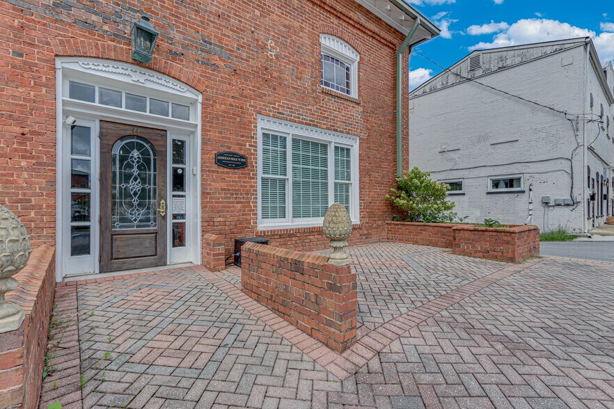 More Photos Of 55 Scott St, Buford Office For Lease