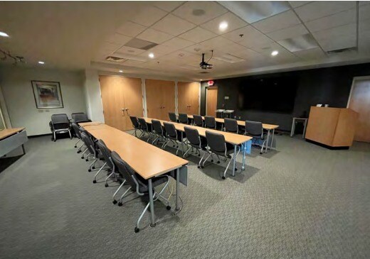 More Photos Of 201 Prairie Heights Dr, Verona Research And Development For Sale