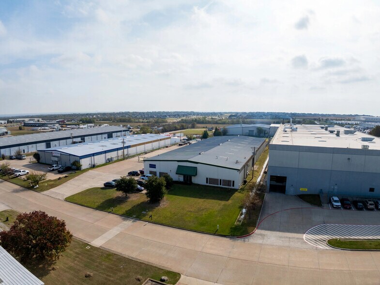 Primary Photo Of 167 Sentry Dr, Mansfield Warehouse For Lease