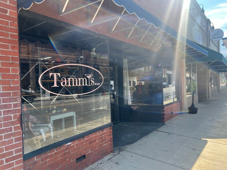 More Photos Of 112 E Main St, Lake City Storefront For Sale