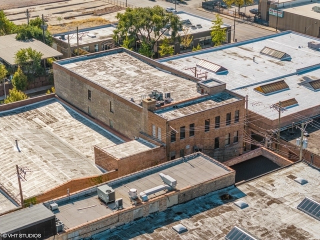 More Photos Of 1348 W Concord Pl, Chicago Office For Sale