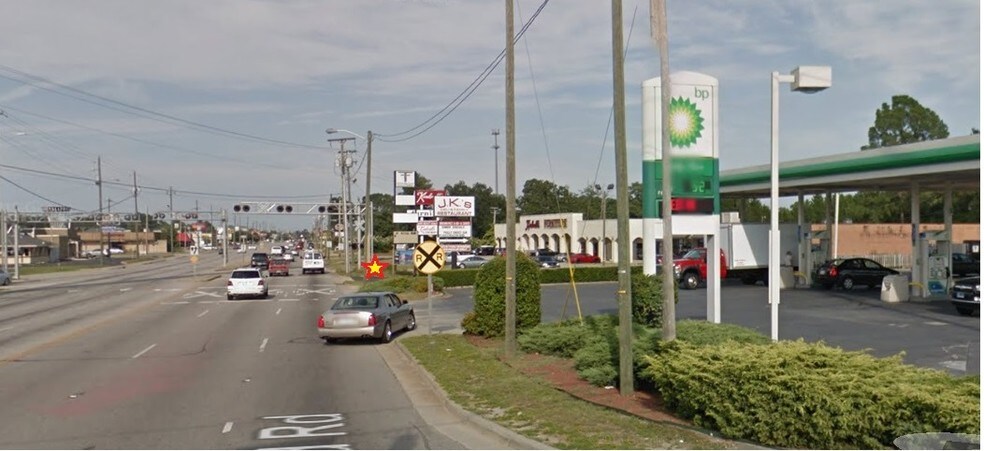 More Photos Of 3209 Raeford Rd, Fayetteville Land For Lease