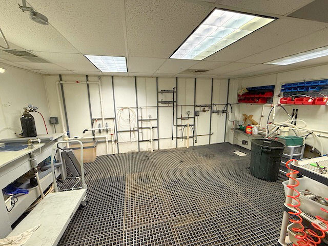 More Photos Of 1059 E Tri County Blvd, Oliver Springs Office Residential For Sale