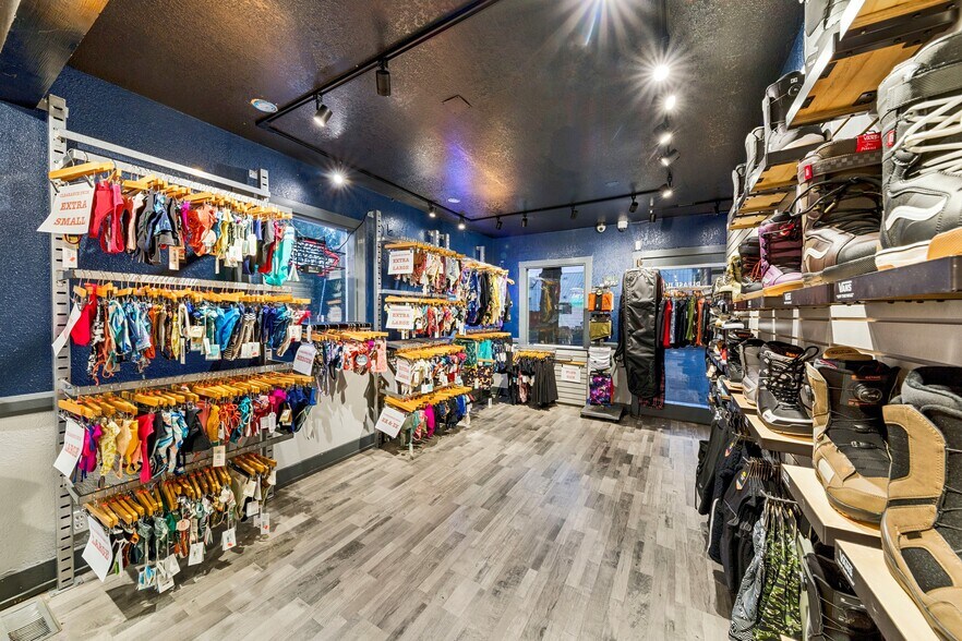 More Photos Of 3542 Lake Tahoe Blvd, South Lake Tahoe Restaurant For Sale