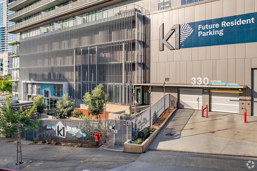 More Photos Of 330 13th St, San Diego Apartments For Lease