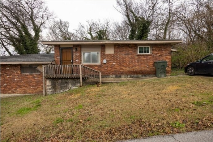 More Photos Of , Chattanooga Specialty For Sale