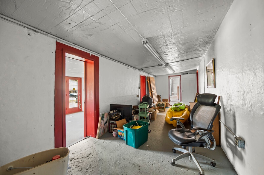 More Photos Of 5326 Main St, Walkertown Service For Sale
