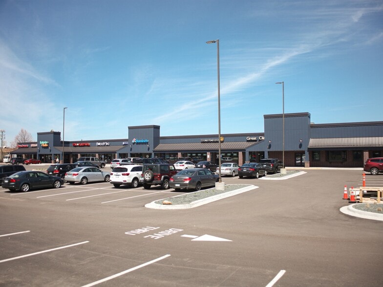 More Photos Of 13540-13670 Weaver Lake Rd, Maple Grove Unknown For Lease