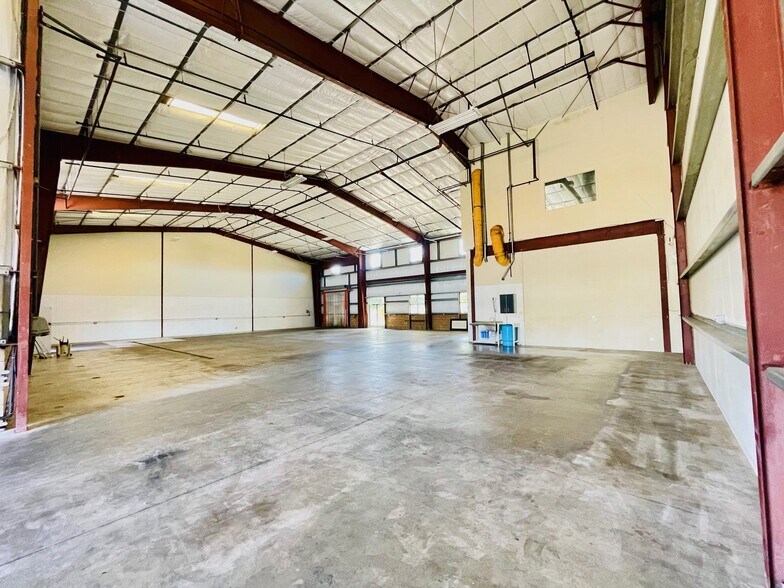 More Photos Of 178 Suburban Rd, San Luis Obispo Warehouse For Lease