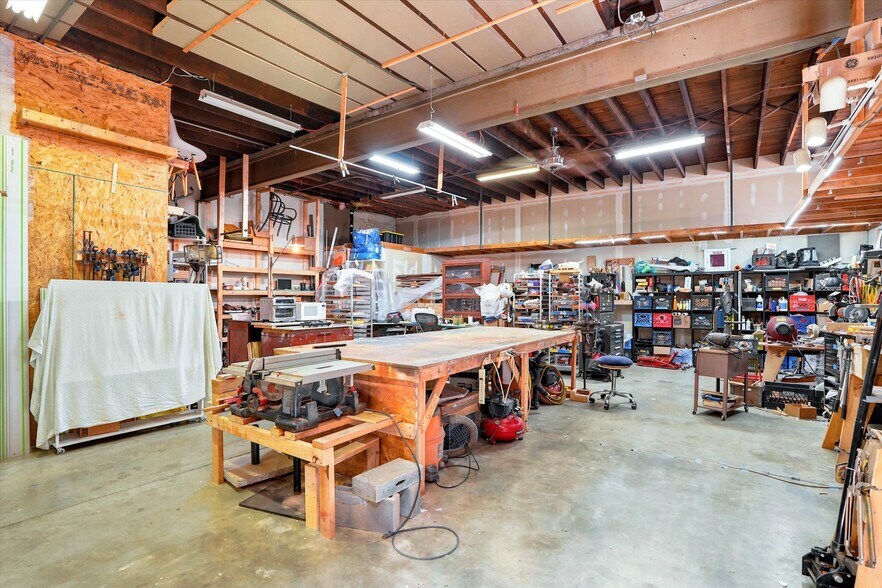 More Photos Of 3110 Memphis St, Philadelphia Warehouse For Sale