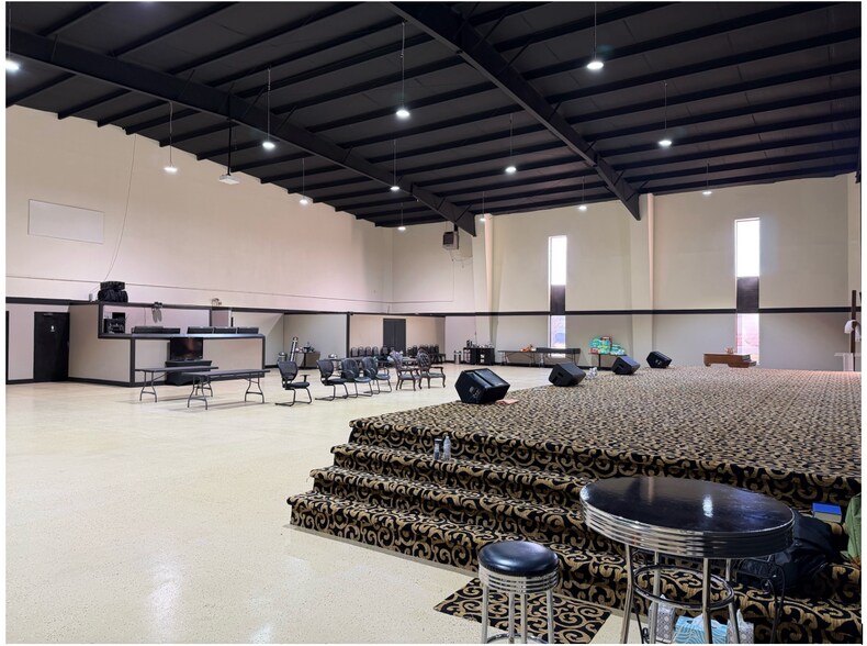 More Photos Of 510 River St, Cleveland Schools For Sale