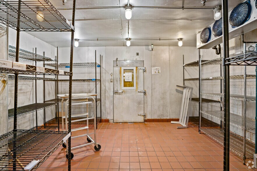 More Photos Of 1350 Okie St NE, Washington Restaurant For Lease