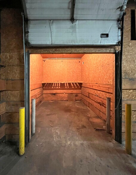 More Photos Of 4493 US-12, Willmar Truck Terminal For Lease