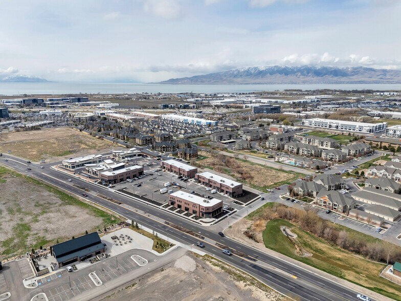 More Photos Of 292 S 2000 W, Pleasant Grove Office For Lease