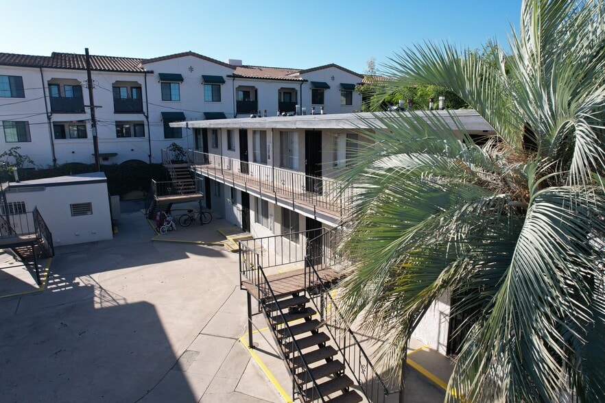More Photos Of 119-135 S Fahrion Pl, Anaheim Apartments For Sale