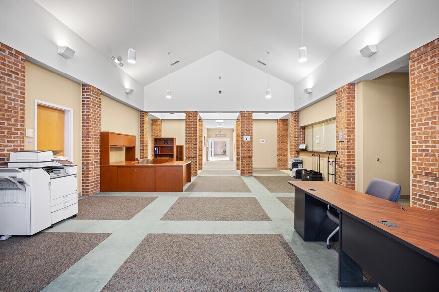 More Photos Of 160 Willbrook Blvd, Pawleys Island Office For Lease
