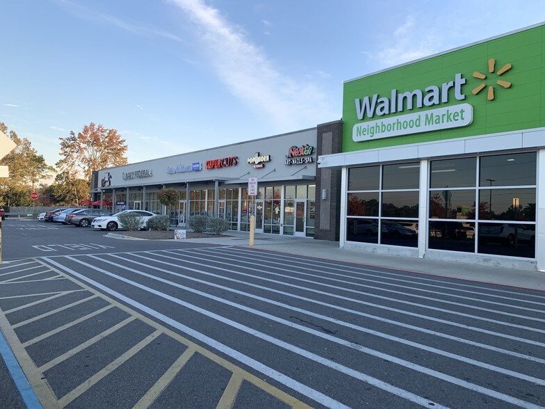 Primary Photo Of 1551 E Nine Mile Rd, Pensacola Storefront For Lease