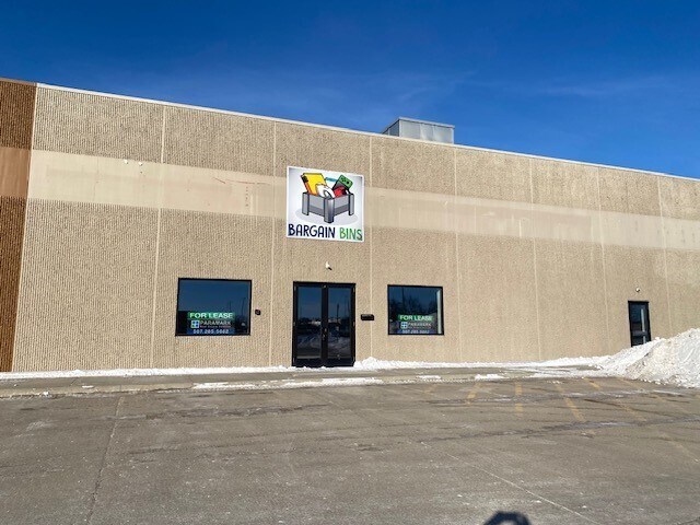 More Photos Of 1300 18th Ave NW, Austin Storefront For Lease