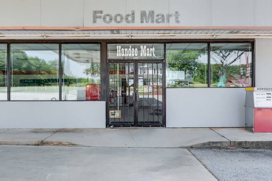 More Photos Of 2600 Earls Bridge Rd, Easley Convenience Store For Sale