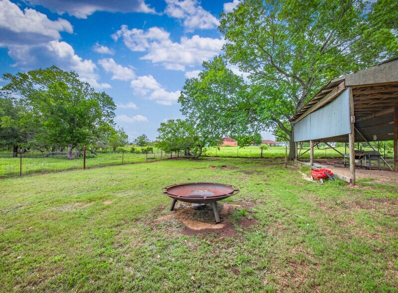 More Photos Of 425 Seawillow Rd, Lockhart Land For Sale