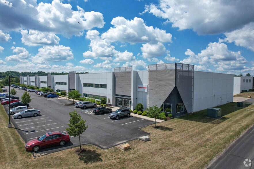 More Photos Of 110 S Campus Dr, Imperial Warehouse For Lease