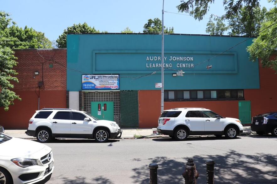 Primary Photo Of 272 Moffat St, Brooklyn Schools For Lease