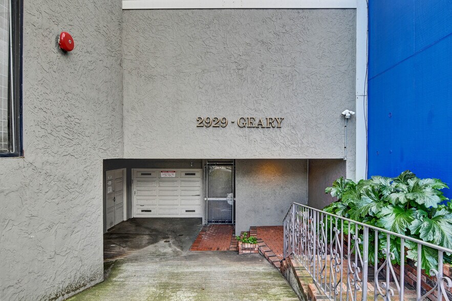 More Photos Of 2929 Geary Blvd, San Francisco Apartments For Sale