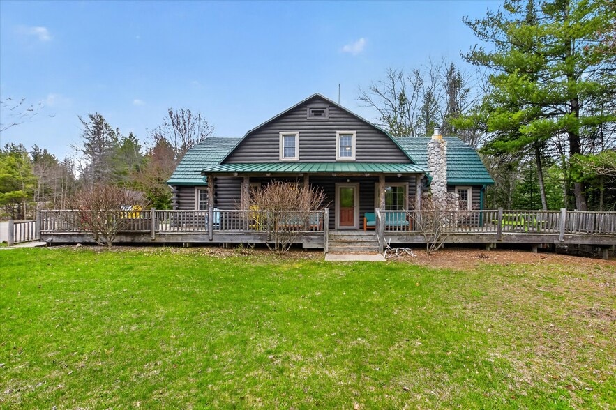 More Photos Of 10935 Linger Longer Rd, Grayling Hospitality For Sale