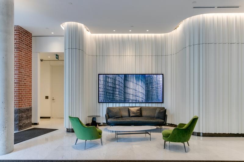 More Photos Of 7 St. Thomas St, Toronto Medical For Sale